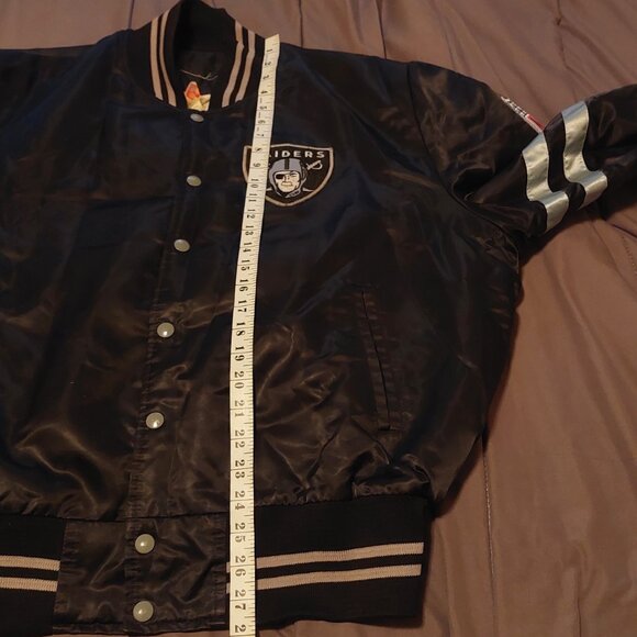 LA/Oakland raiders satin jacket - Picture 7 of 11